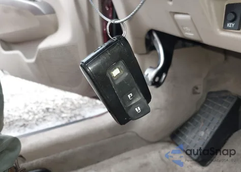 2005 Toyota Prius из США, поврежденный, VIN JTDKB20U357032408